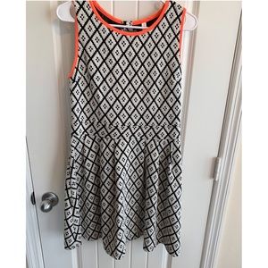 Black and White pattern dress